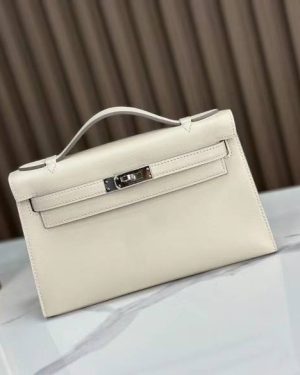 mmexport1718990339801