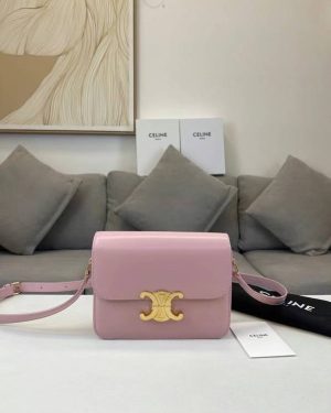 mmexport1718997676937