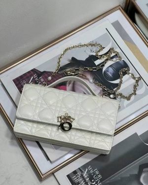 mmexport1719075661769